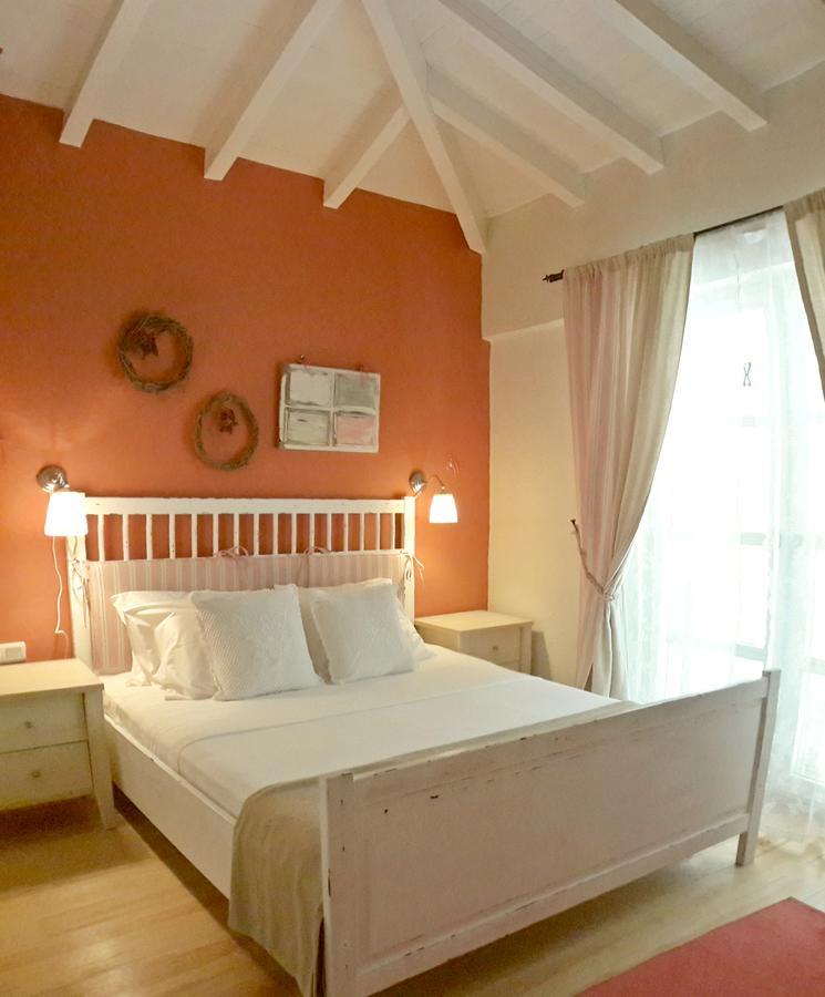 Salyangoz Bed & Breakfast Alaçatı Exterior photo