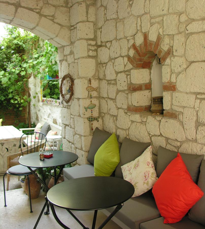 Salyangoz Bed & Breakfast Alaçatı Exterior photo