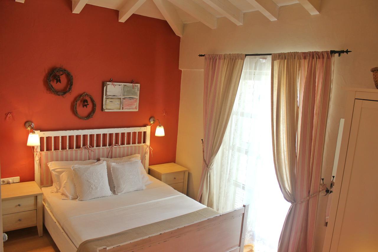 Salyangoz Bed & Breakfast Alaçatı Exterior photo