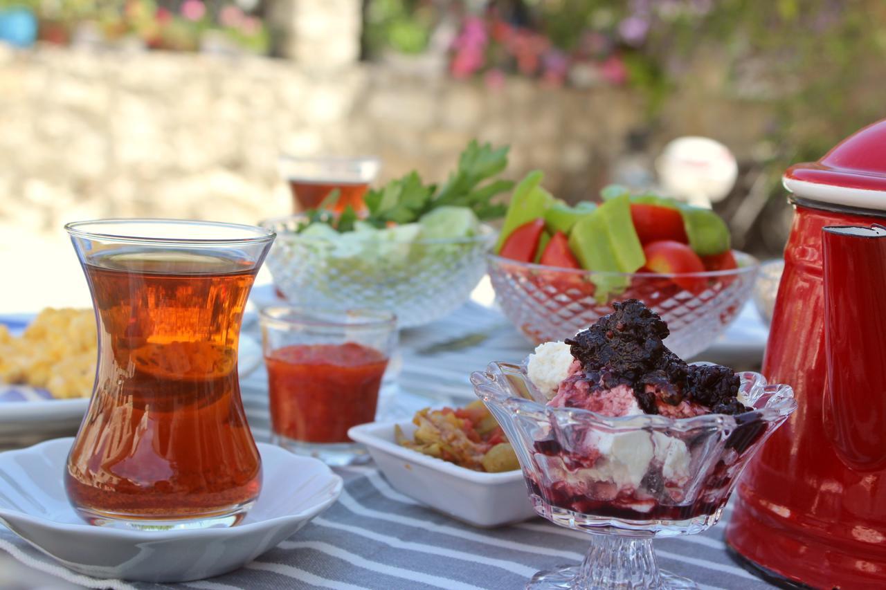 Salyangoz Bed & Breakfast Alaçatı Exterior photo